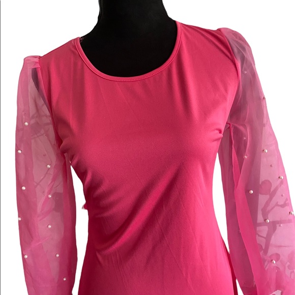 Be pretty in pink wearing dress with sheer pearl embellished sleeves - Picture 2 of 6